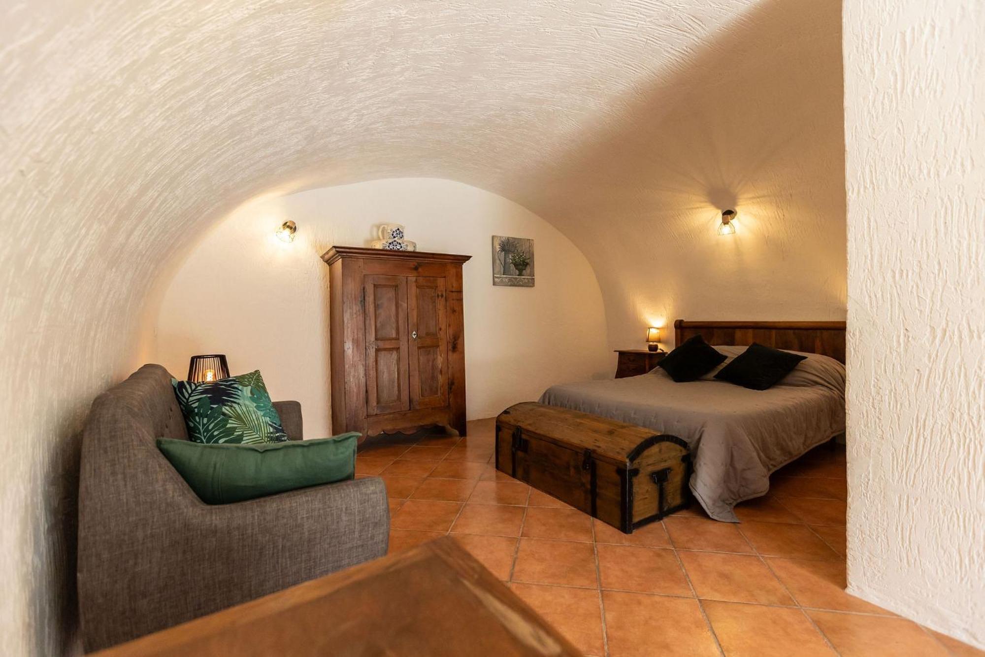 Les Monteils Otel Grospierres Dış mekan fotoğraf