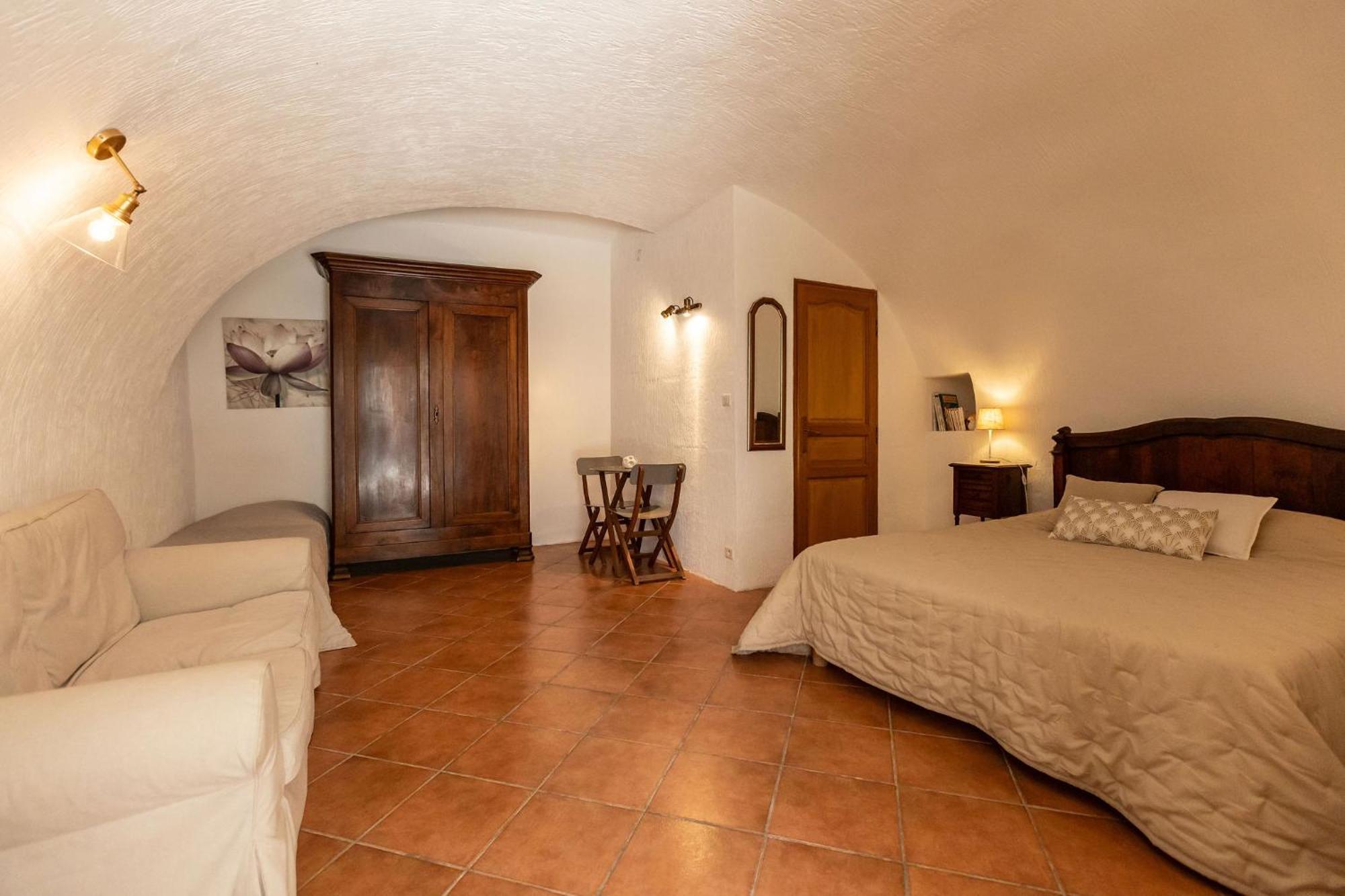 Les Monteils Otel Grospierres Dış mekan fotoğraf