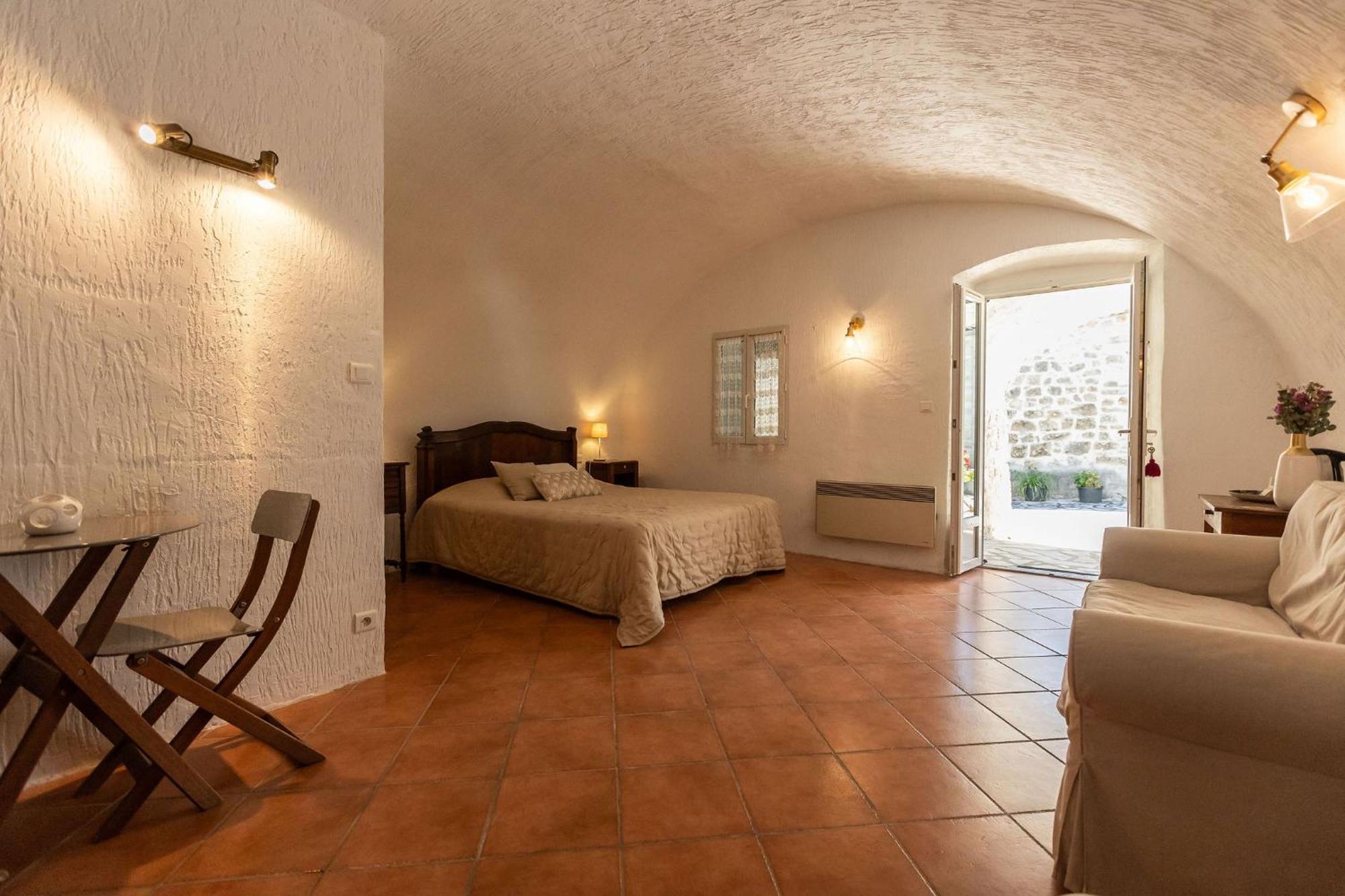Les Monteils Otel Grospierres Dış mekan fotoğraf